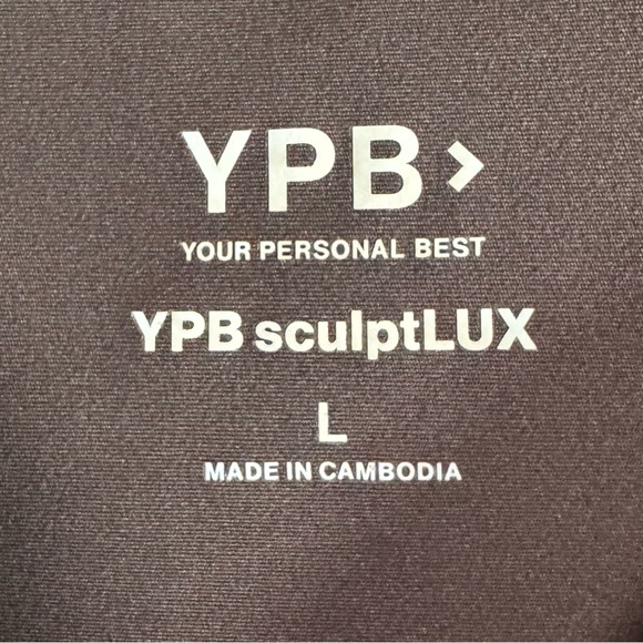 YPB Your Personal Best Abercrombie & Fitch SculptLUX Flared Yoga Pants - Picture 5 of 6